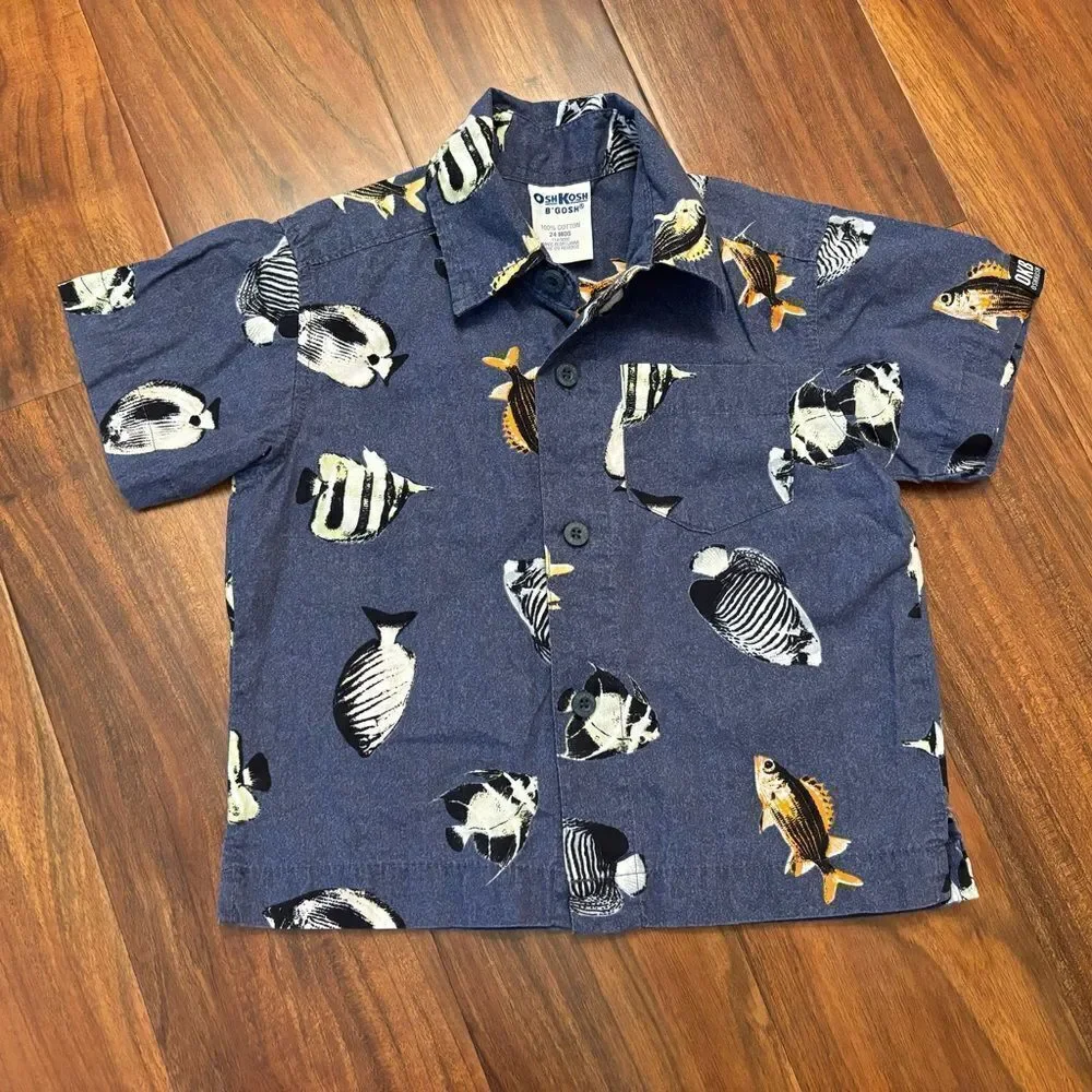 Osh Kosh B’Gosh vintage navy faded fish button down short sleeve collared shirt